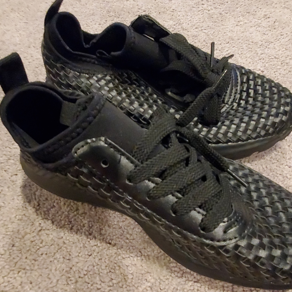Women's walking  shoes